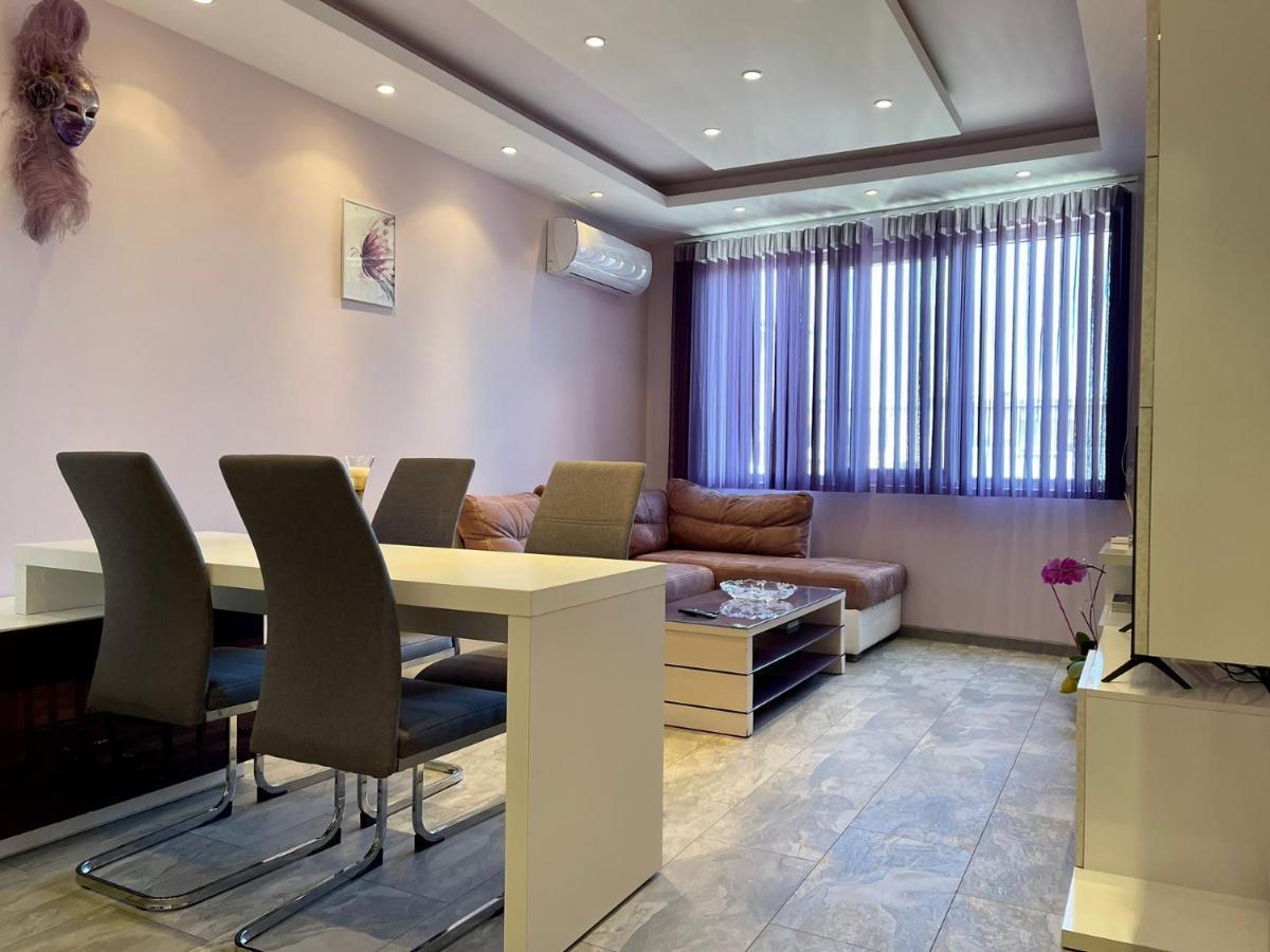 Апартамент Чаролит / Apartment Charoite Бургас Экстерьер фото