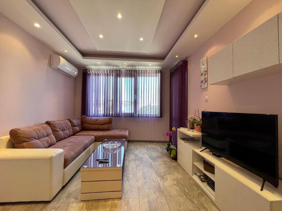 Апартамент Чаролит / Apartment Charoite Бургас Экстерьер фото